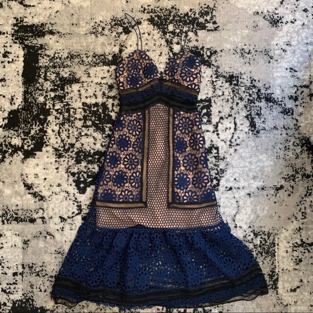 { Self - Portrait } A line dress